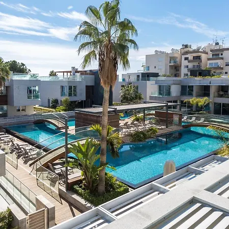 Апартаменты Carmencita B14 With Pool & Gym Лимасол