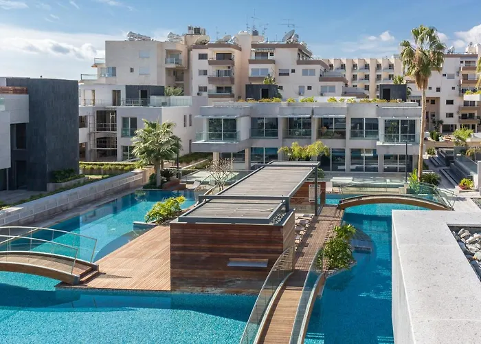 Carmencita B14 With Pool *